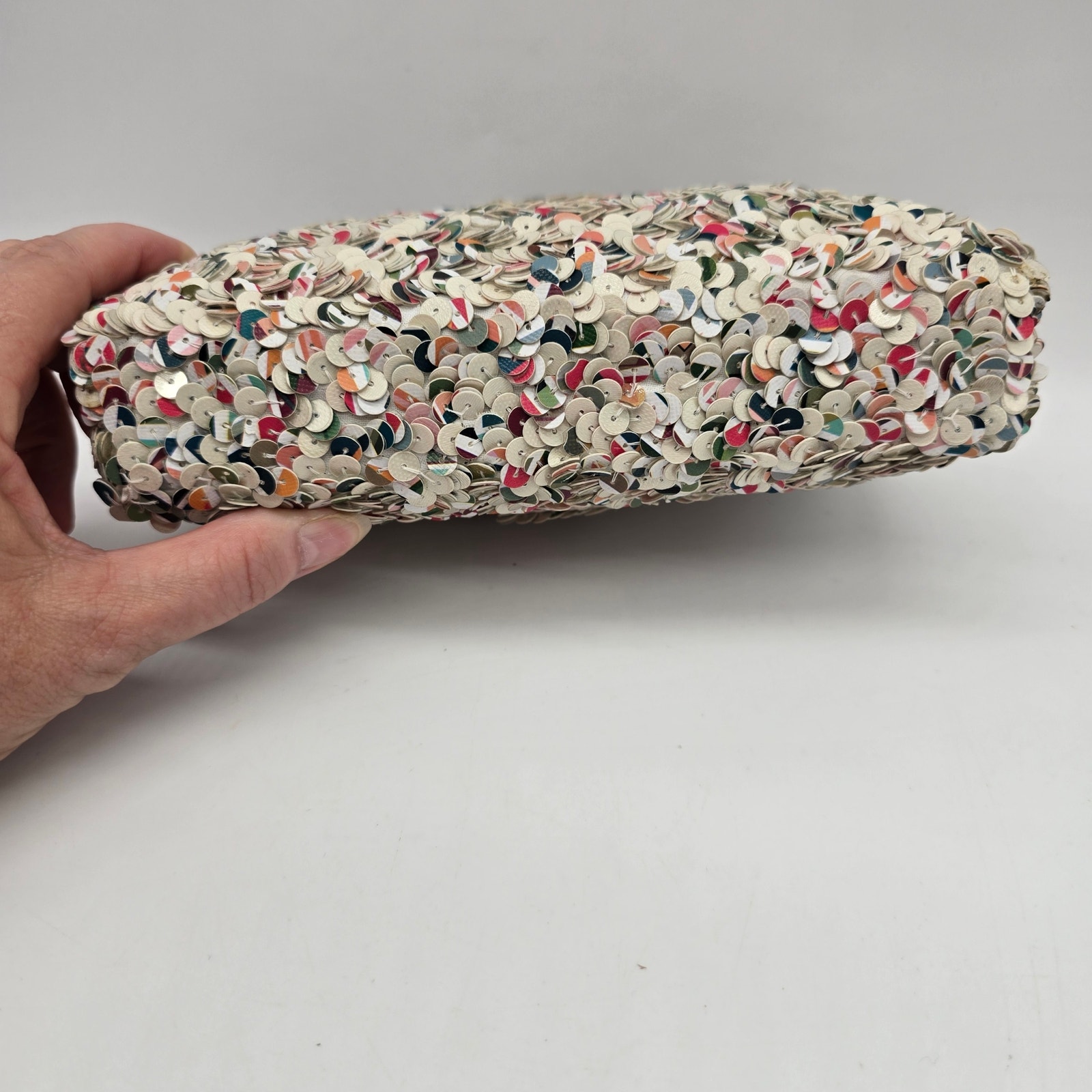 Simitri Confetti 2.0 Kitsch Clutch Crossbody Bag Party Hand-Embroidered Sequins — image 3 of 8
